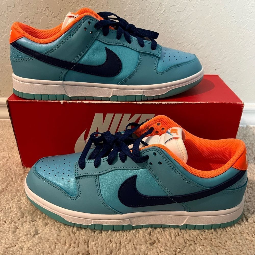 Nike Dunk Low SE Baltic Blue Total Orange Sneakers